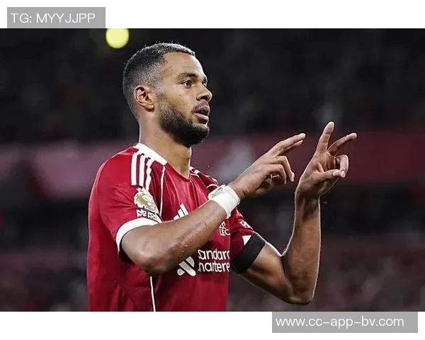 荷媒称利物浦或在一月召回麦康奈尔阿贾克斯期间出场机会寥寥